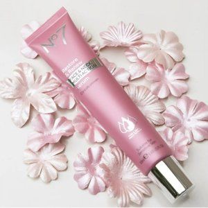 No7 Restore & Renew Face & Neck MultiAction Serum